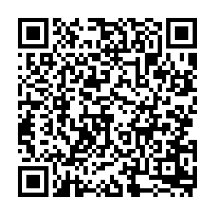 &nb据说昨日右相府丞相司职李沐清大人和英亲王府小王妃带着人来了荥阳城二维码生成