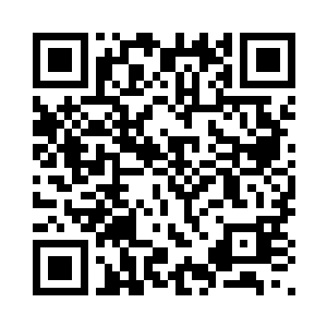 一下子击打到了面前的墨汁砚台上二维码生成