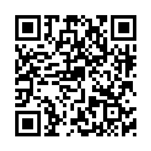 一下子飞入到那道山壁之间一线天的缝隙之内二维码生成