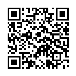 一个个就背着包裹就跟举家迁移逃难似的二维码生成