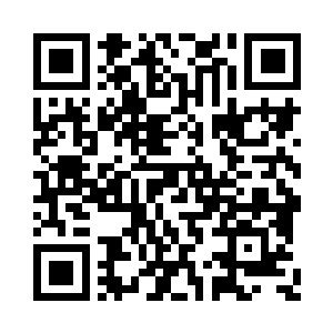 一个个的双手握在一起脸上的表情都是僵硬的二维码生成