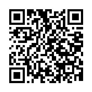 一个圆滚滚白亮亮的物体冲出跃上空中二维码生成