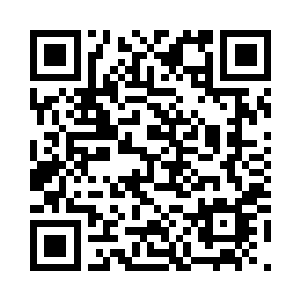 一个女人要在社会上沉浮颠簸讨生活二维码生成