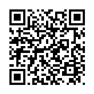 一个她没印象的声音从后面传了过来二维码生成