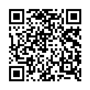 一个小巧的七层小塔出现在其的手掌之中二维码生成