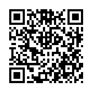 一个接着一个的水泡从下面升了上来二维码生成