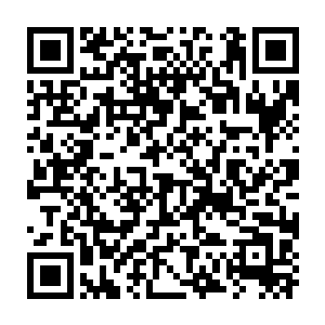 一个普普通通的影评人的年收入完全抵得上一个中产家庭的年收入二维码生成