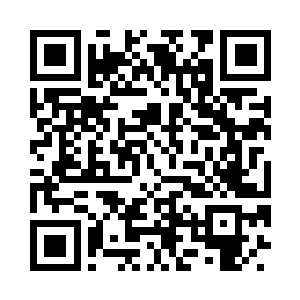 一个用观测望远镜看完了全程的人朝他大喊道二维码生成