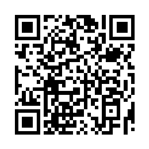 一个略显单薄的身影出现在了梅迪尔丽身边二维码生成