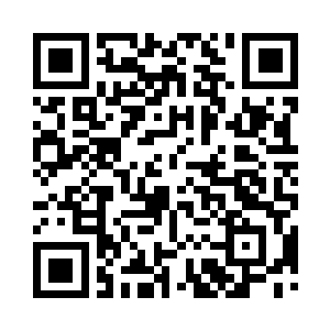 一个端庄雍容衣着华丽的美貌妇人推门而入二维码生成