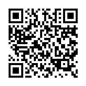 一个衣衫褴褛的身影踉跄着冲出了道旁树林二维码生成