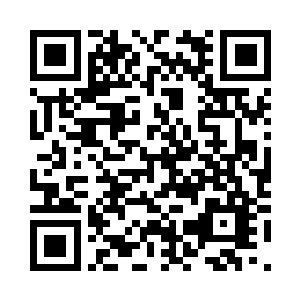 一个金白双色所构成的法阵赫然浮现二维码生成