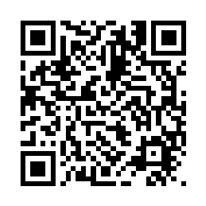 一个青年修士从通达商行的门外走了进来二维码生成