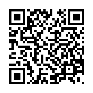 一个黑色的身影从林烽的身边飞了过去二维码生成