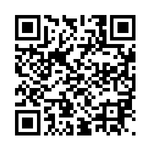 一个黑衣人和一个天祖境界的人在后方偷袭二维码生成