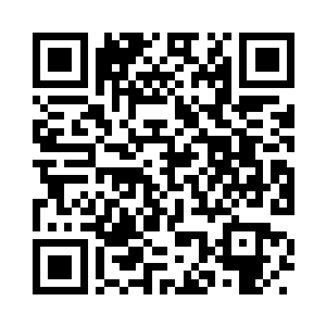 一个黑衣男子出现在了柳逸尘的身旁二维码生成