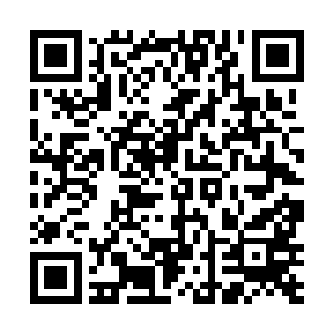 一些玄奥的意识慢慢变成一个个散发着灿烂光明的符文二维码生成