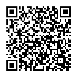 一些皮包骨头的人们含泪拿起了武器他们早已过够了这非人间的日子二维码生成