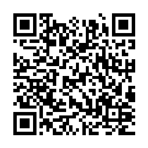 一些隐藏在两侧房间里的恐怖分子纷纷被他们击毙二维码生成