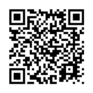 一件件道兵和神兵在他们头顶旋转二维码生成