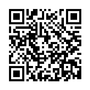 一位中年男子不知道在什么地方钻了出来二维码生成