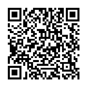 一位精于闺阁艳词的文人甚至不惜以王东厢半个子孙自居二维码生成