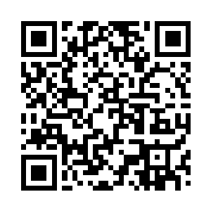 一位身穿青袍的男子出列单膝跪地道二维码生成