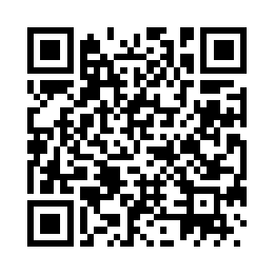 一位高大桀骜的银光巨人再次登场二维码生成