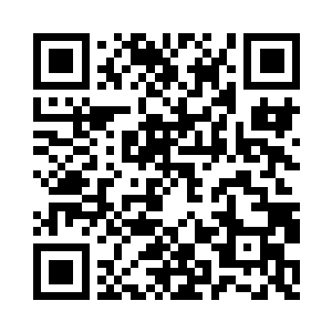 一出门就看见落落小姑娘幽怨的看着自己二维码生成