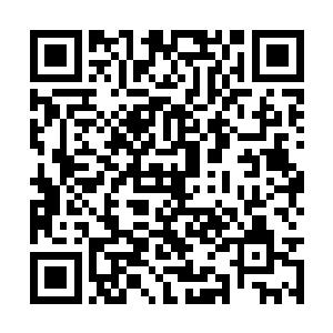 一刻不停地吞噬着对他们本身没有任何意义的信息二维码生成