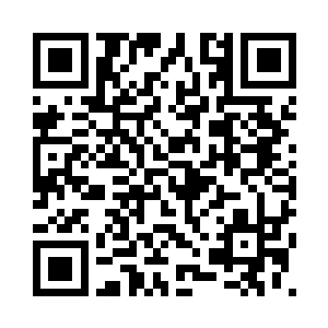 一刻也不敢停留地朝宫门之外走去二维码生成