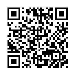 一副投影的地图出现在军帐的帷幔上二维码生成