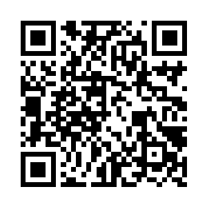 一双小眼更是盯着风天狩手中的火扇灵宝二维码生成