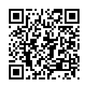 一双抹有淡淡眼影的眸子呆呆的盯着苏凡二维码生成