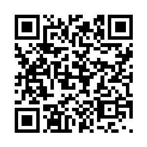 一双眼睛死死盯着王杰手中的蚩尤矛二维码生成