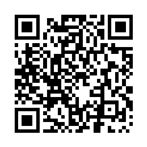 一双纯净透明的眼睛紧张兮兮的盯着秦宇二维码生成