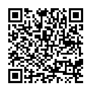 一发炮弹带着凄厉的啸叫声在奥鲁米军临时军营的东南角爆炸二维码生成