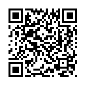 一只巨大手影忽然从石阶上方伸出二维码生成