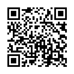 一只手也是直接握住了吴敏儿的细`腰二维码生成