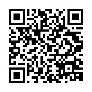 一只手轻巧的拿着药水滴在受伤的脚踝二维码生成