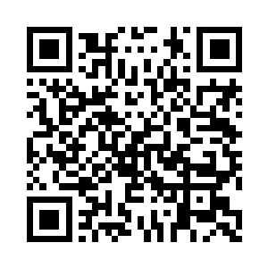 一只满是恶之气息的奇型兵刃飞了出来二维码生成