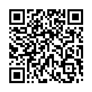 一只白色的鞋子先出现在了赵纯良的面前二维码生成