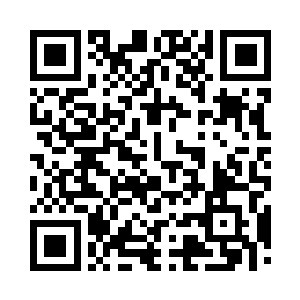 一只粗壮的弩箭从毒龙的双足底下飞射而过二维码生成