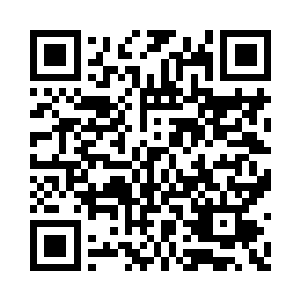 一名女子监狱的管理者跑到了副狱主的面前二维码生成