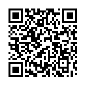 一名妇人提了一只马桶分开人群冲过来二维码生成