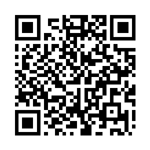 一名日本魔神般武将出现在乌云之中二维码生成