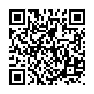 一名白发苍苍的老头便出现在冷轩的面前二维码生成