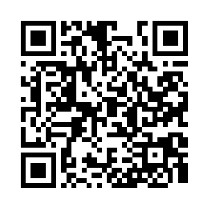 一名白衣男子手持长剑纵横在妖物之中二维码生成