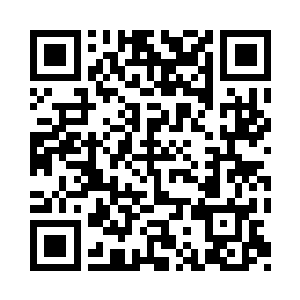 一名脸上堆满笑容的老者从外面走了进来二维码生成