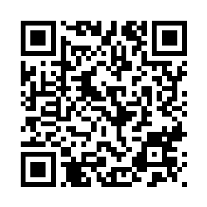 一名长发散披的青年眼中精芒一闪二维码生成